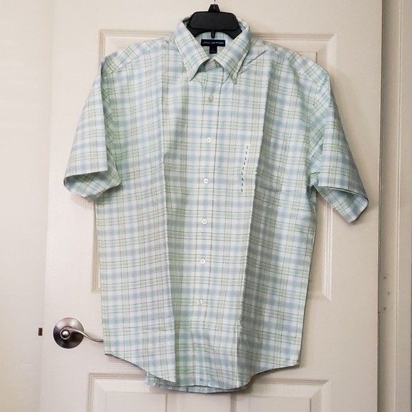 John Ashford Other - Men's shirt short sleeves green light green checks